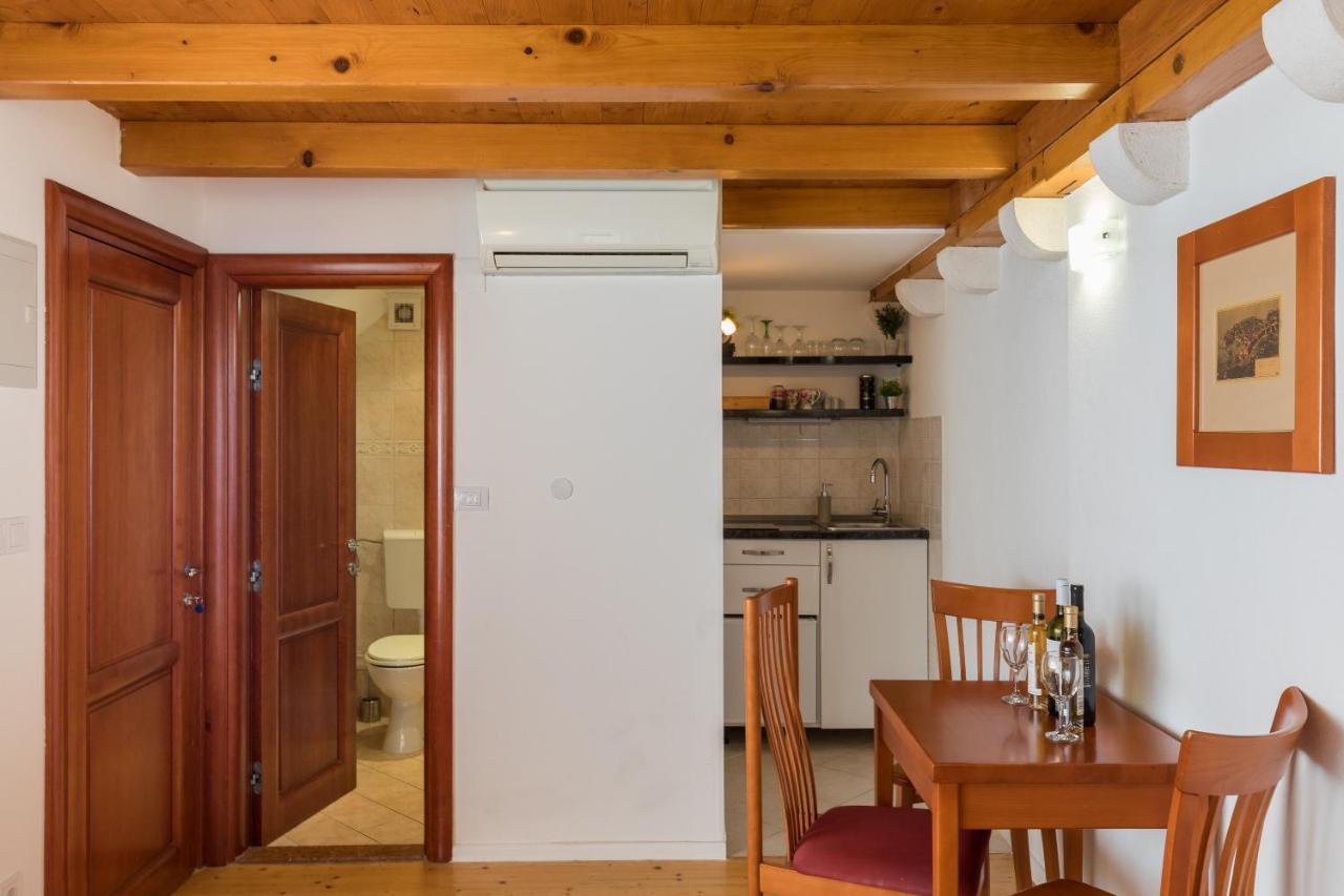 Apartments Ivana دوبروفينك المظهر الخارجي الصورة