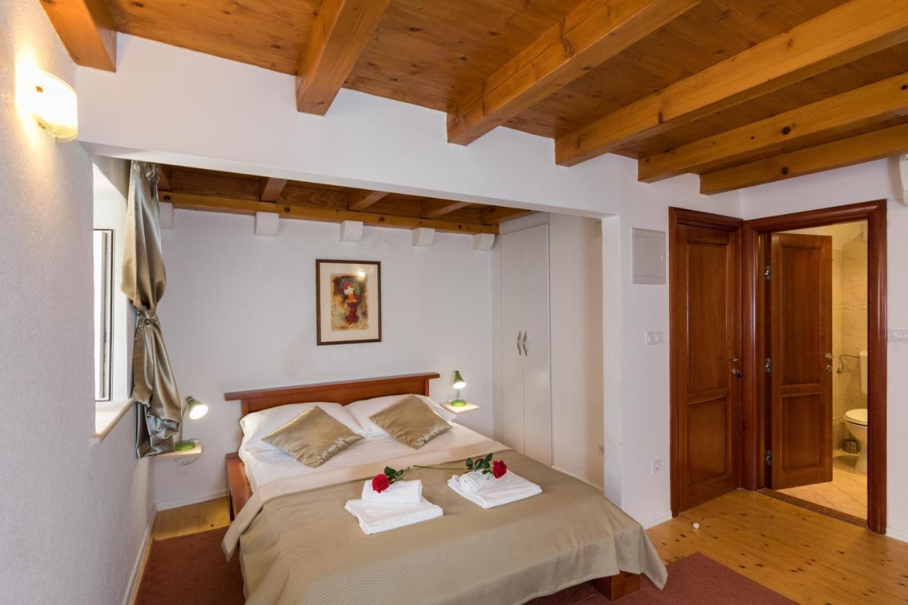 Apartments Ivana دوبروفينك المظهر الخارجي الصورة